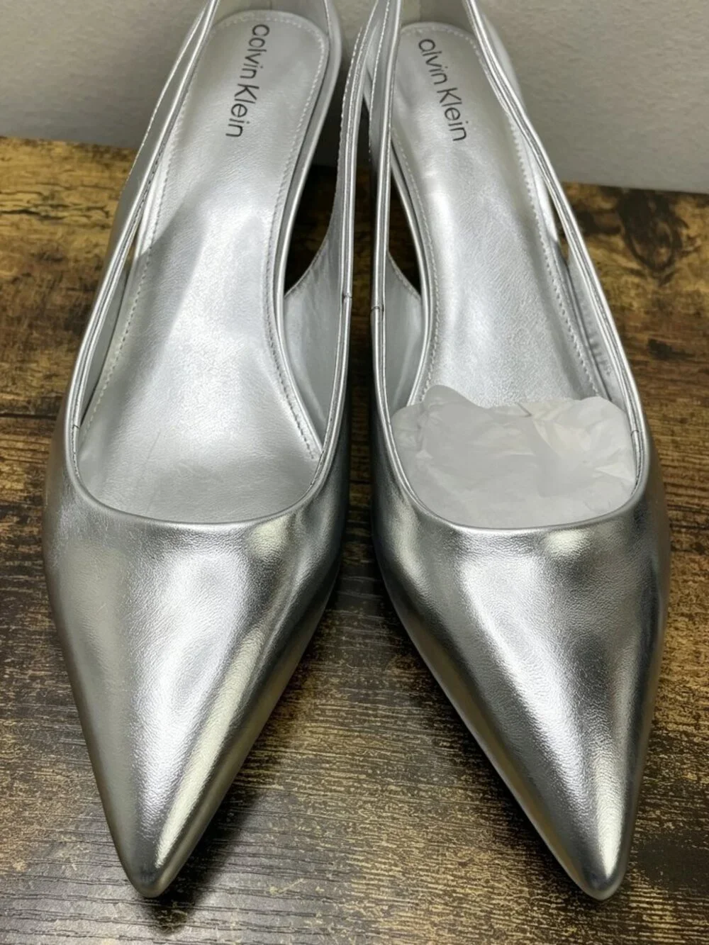 Calvin Klein Shoe Dainty Kitten Heel Pointed Toe Slingback Pump Women's 10M NIB - Picture 3 of 4